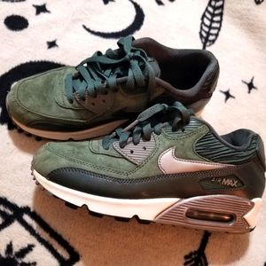 Womens Nike Airmax